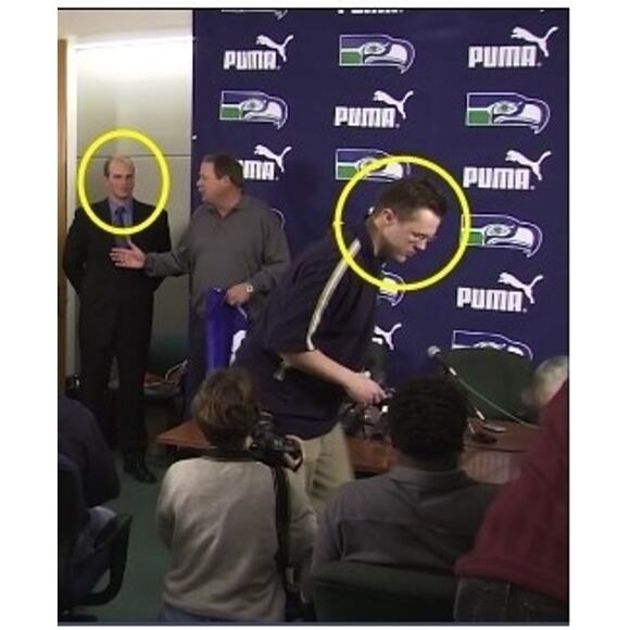 Matt HASSELBECK #8 2001 Seattle Seahawks PUMA jersey 48 L blue NFL vtg - Picture 12 of 12